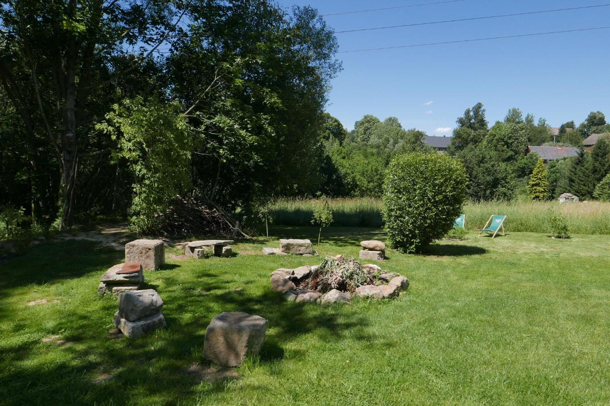 Roze I Jablonie Agroturystyka Gryfów Śląski Extérieur photo